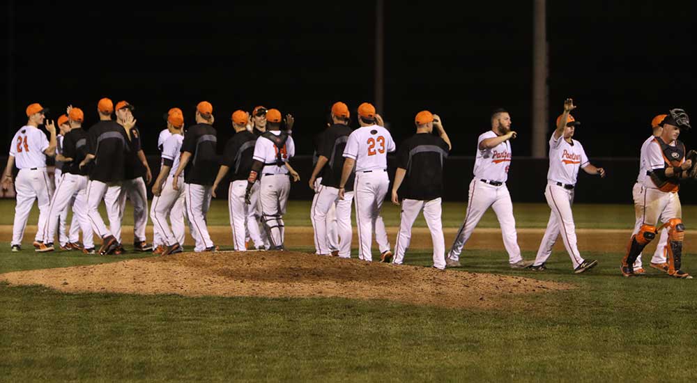 Baseball records come-from-behind win over Framingham State