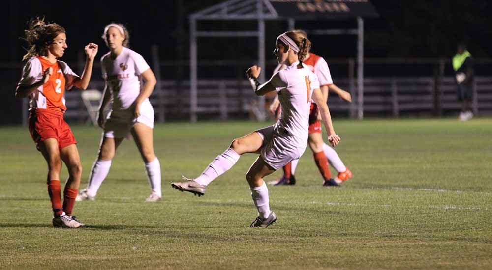 Women's soccer paced by Taylor's four goals in 12-1 win