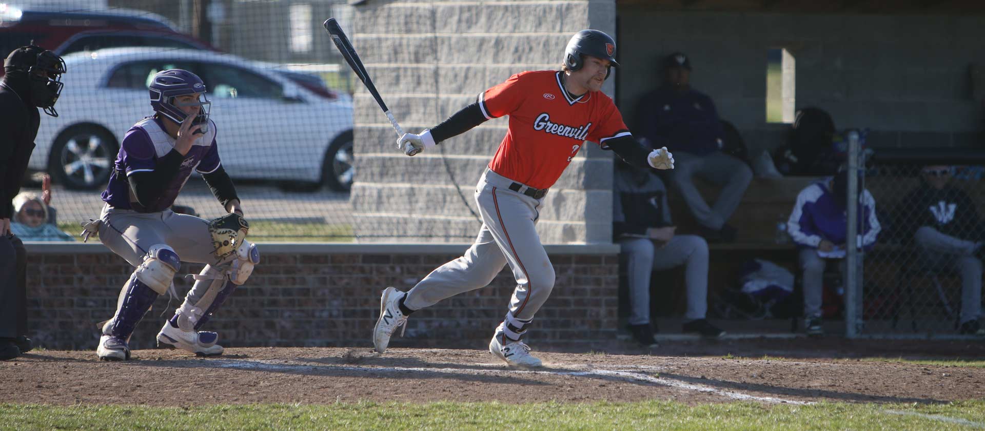 Baseball splits another doubleheader with Eureka