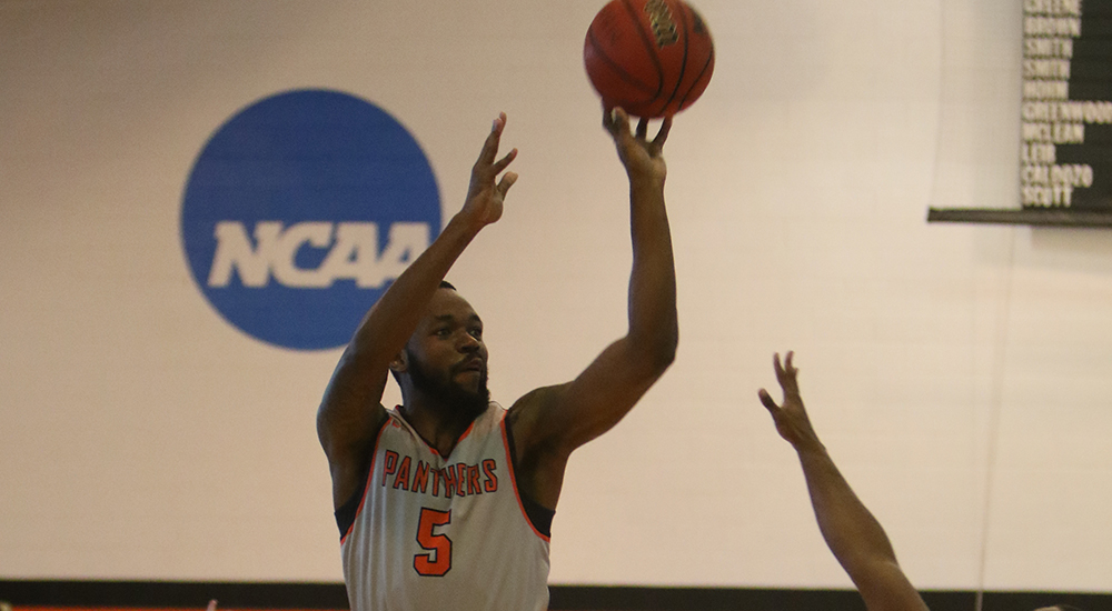 Men's basketball records crucial win at Westminster
