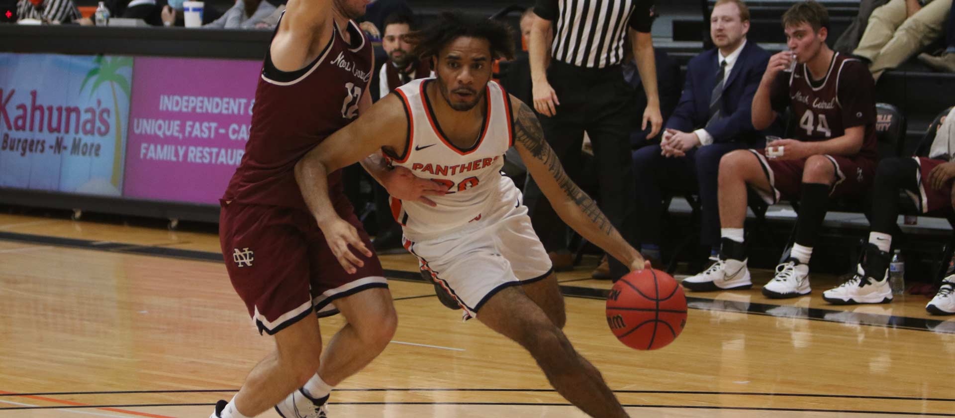 Men's basketball drops 137-108 decision to North Central