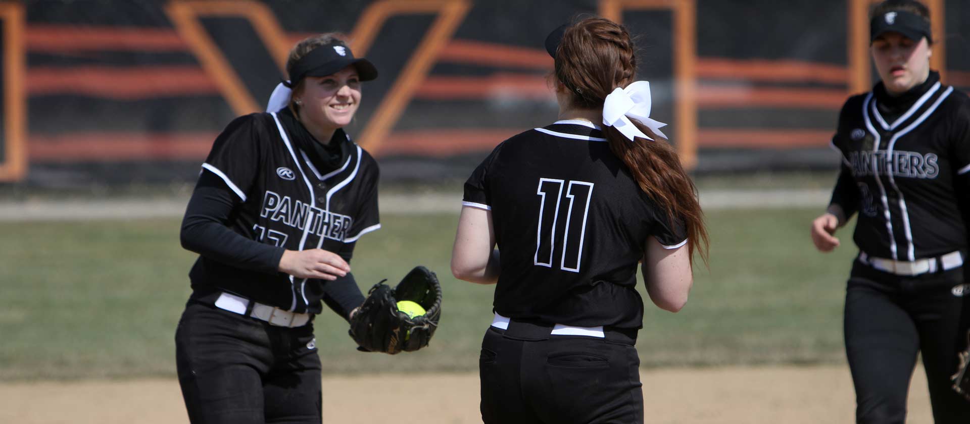 Softball drops two at Central in Iowa