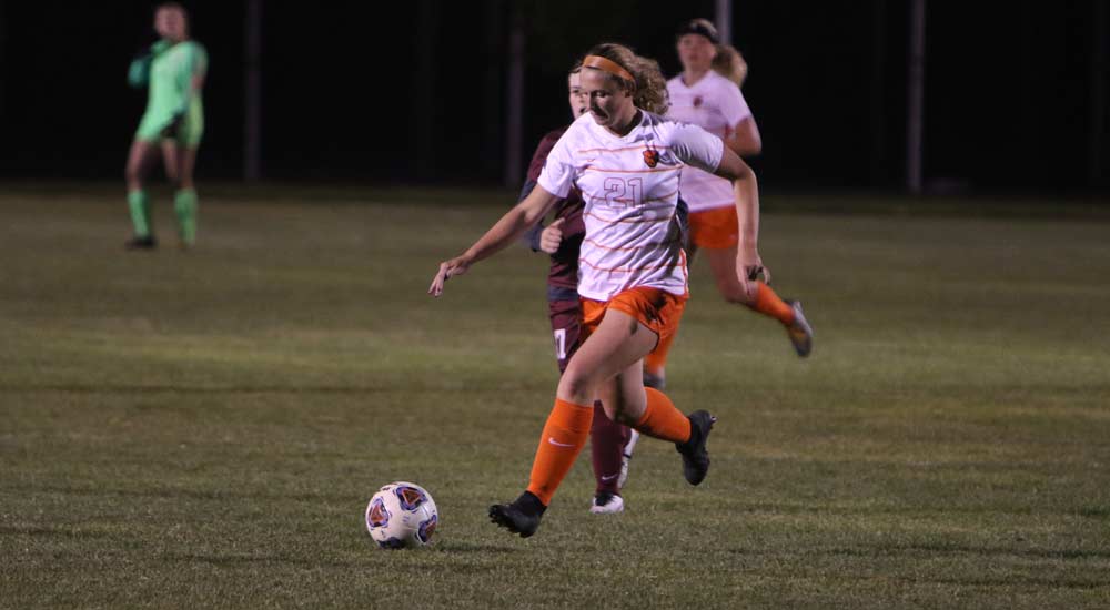 Women's soccer scores six in second half in 7-0 rout over Eureka