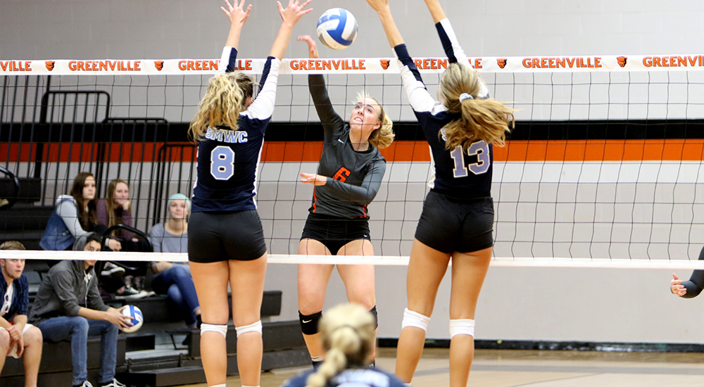 Women's volleyball wins two matches on Tuesday