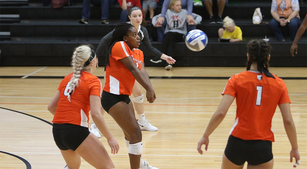 Women's volleyball topped at Washington-St. Louis