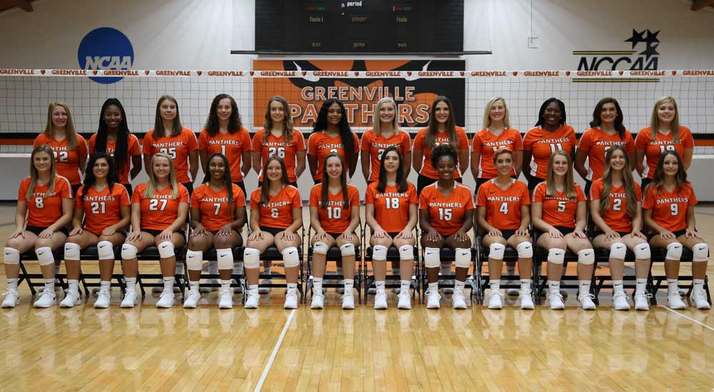 Women's volleyball collects win and loss on opening day