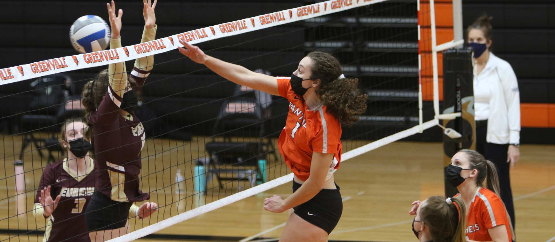Greenville sweeps past Eureka in three sets