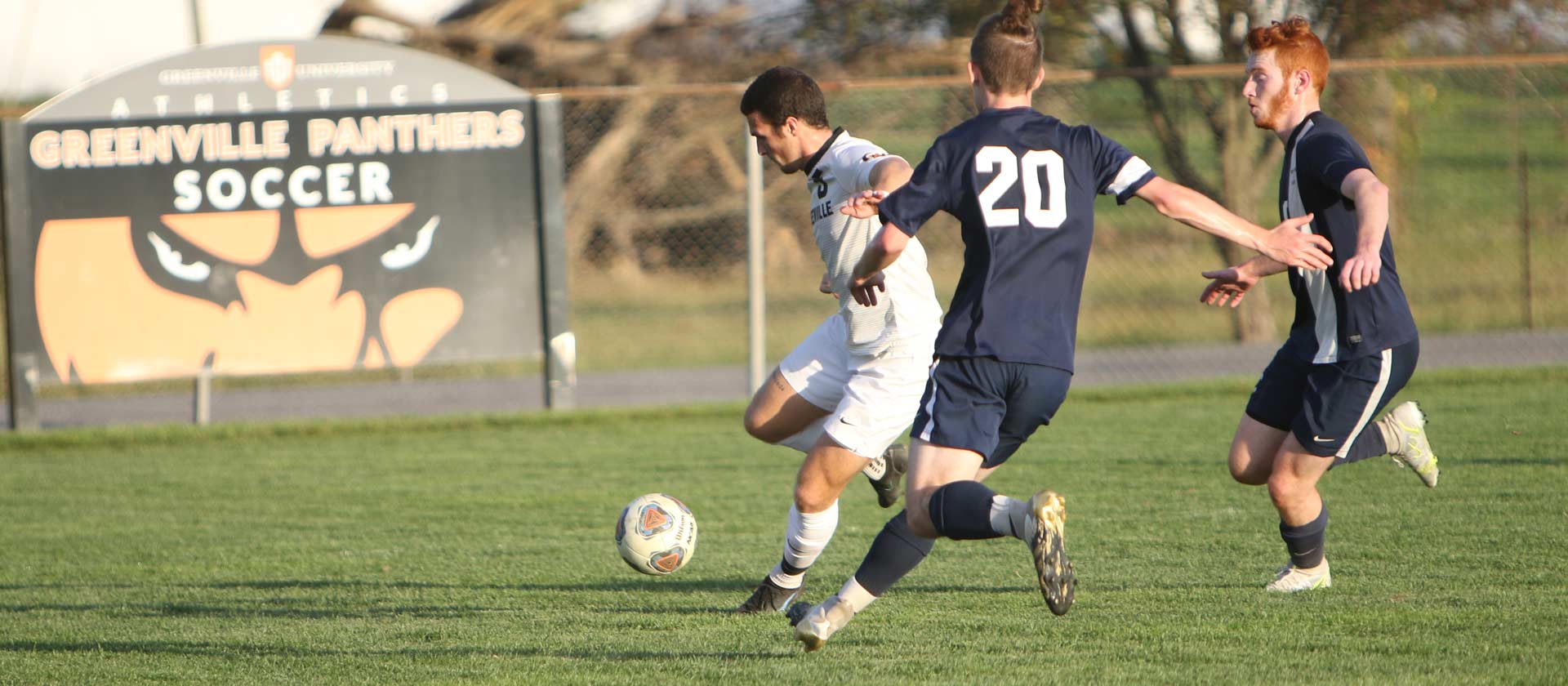 Men's soccer drops match to Webster with own goal