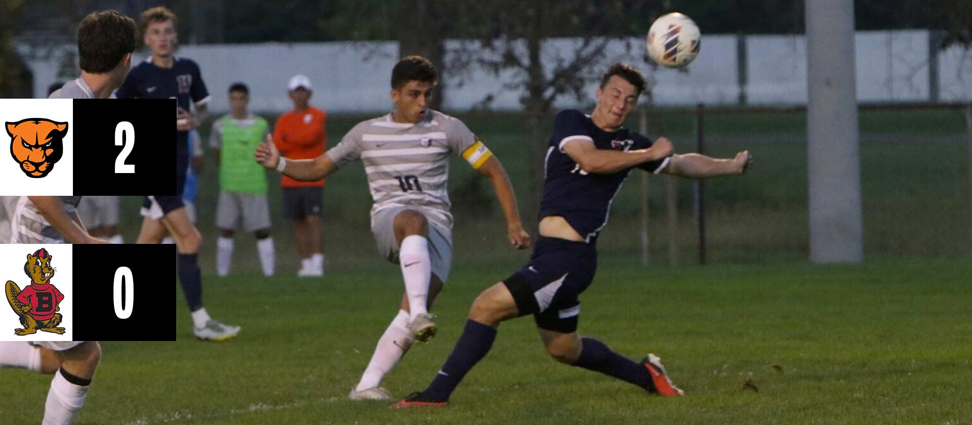 Men's soccer pushes conference unbeaten streak to four with 2-0 win at Blackburn