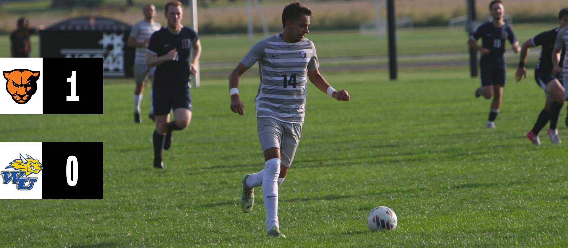 Men's soccer tops Webster 1-0 in Homecoming match