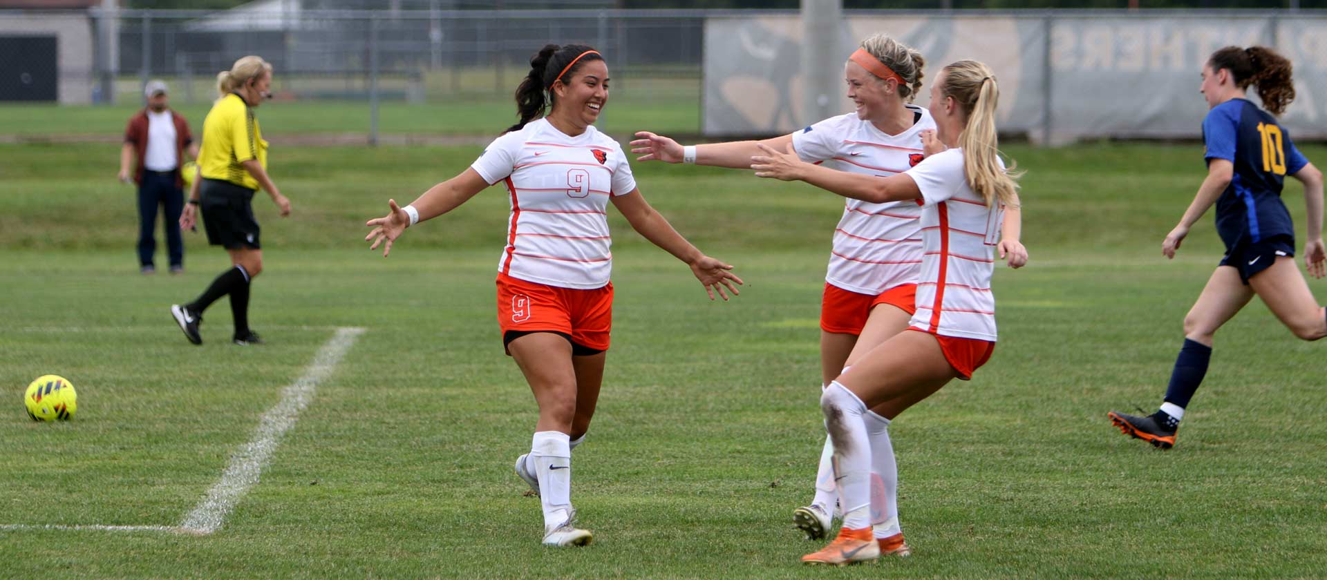Women's soccer gains 1-0 shutout win over Augustana