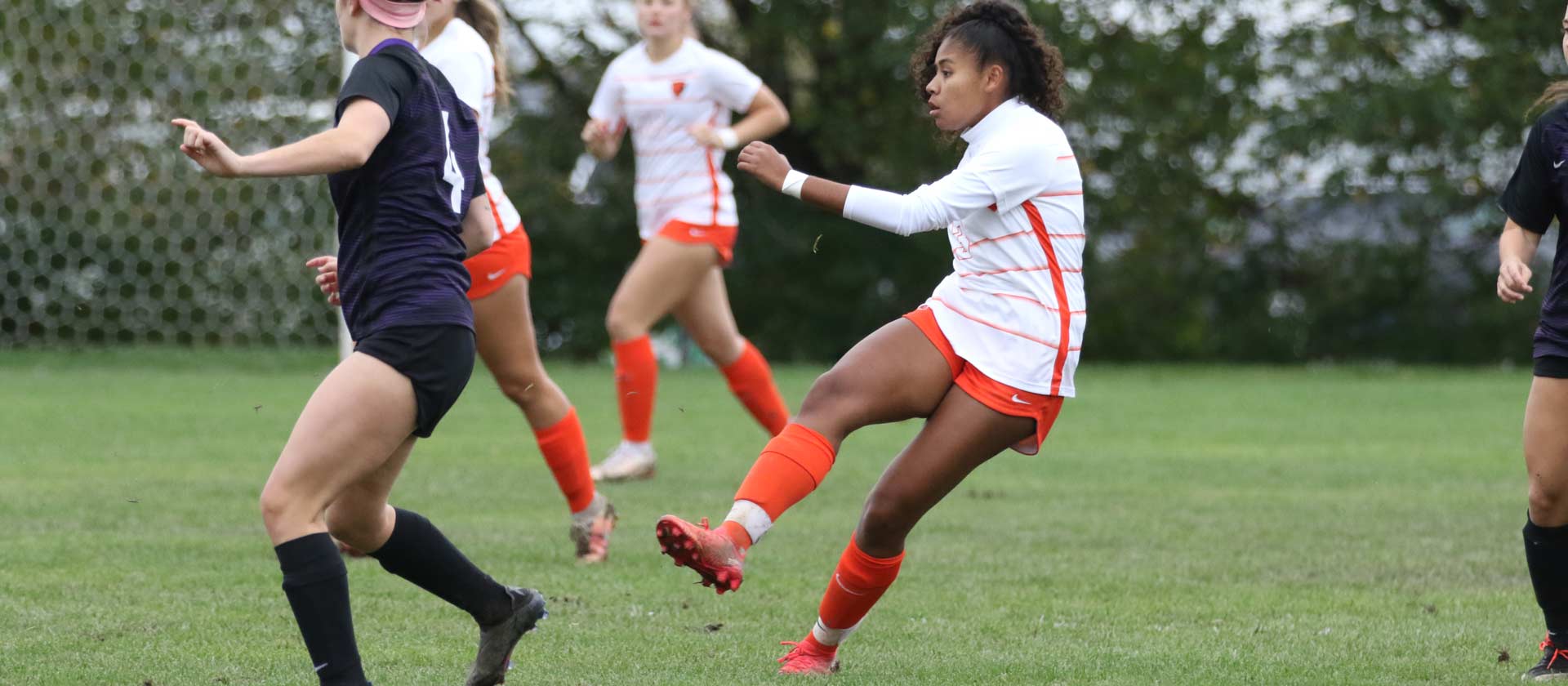 Women's soccer locks up in 3-3 draw at Carthage