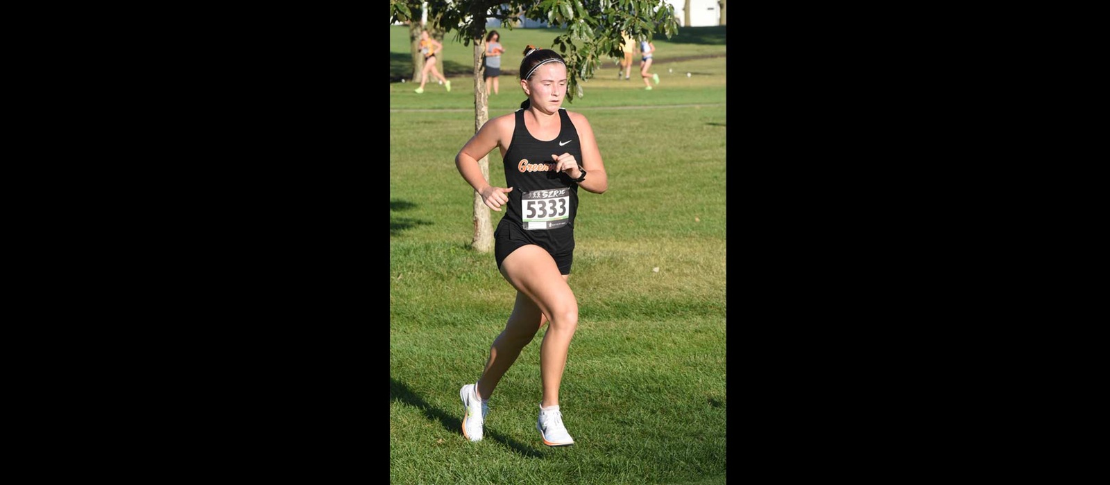 Women's cross country places 11th at Wartburg
