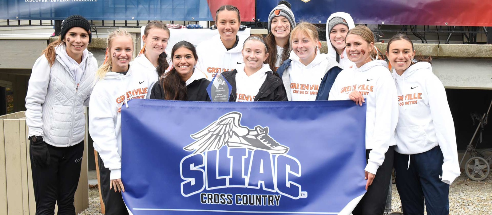 Women's cross country adds another SLIAC championship